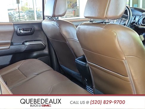 Used 2018 Toyota Tacoma Limited AWD/4WD image 29