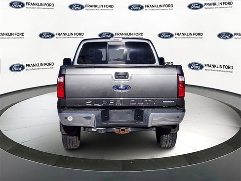 Used 2016 Ford F250 Lariat w/ Lariat Interior Package image 4