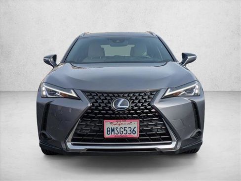 Used 2019 Lexus UX 250h AWD/4WD image 2