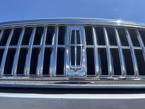 Used 2007 Lincoln Mark LT 4x4 image 34