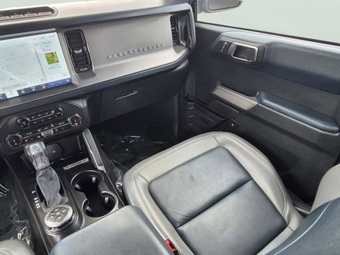 Used 2022 Ford Bronco Outer Banks AWD/4WD image 15