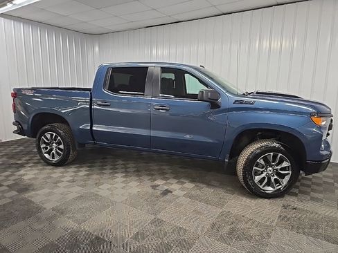 Used 2024 Chevrolet Silverado 1500 Custom Trail Boss w/ LPO, Dark Essentials Package AWD/4WD image 1