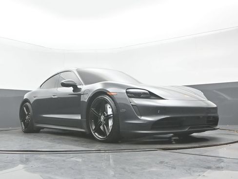 Used 2020 Porsche Taycan 4S AWD/4WD image 30
