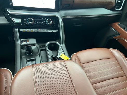 Used 2023 GMC Sierra 1500 Denali Ultimate image 35