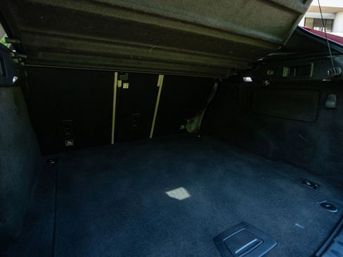 Used 2017 Jaguar F-PACE Prestige AWD/4WD image 12