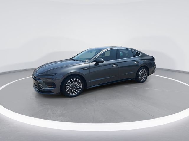 Certified 2025 Hyundai Sonata SEL FWD image 4
