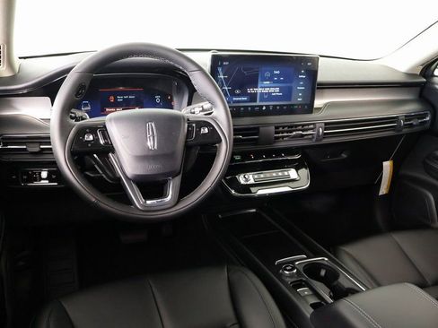 New 2026 Lincoln Corsair Premiere FWD image 2