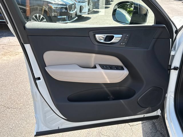 Certified 2026 Volvo XC60 B5 Plus w/ Protection Package Premier AWD/4WD image 9
