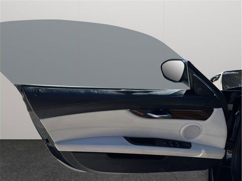 Used 2015 BMW Z4 sDrive35i image 17