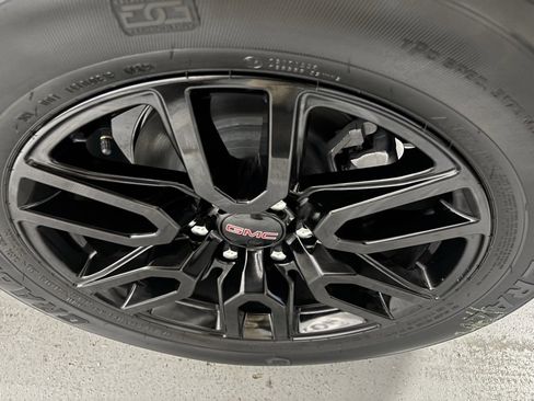 New 2026 GMC Sierra 1500 Pro w/ Graphite Edition image 8