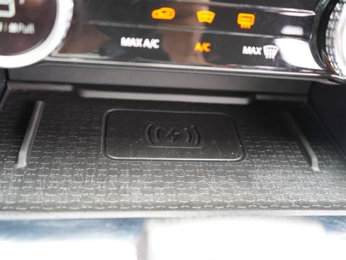 Used 2021 Jaguar F-PACE SVR AWD/4WD image 56