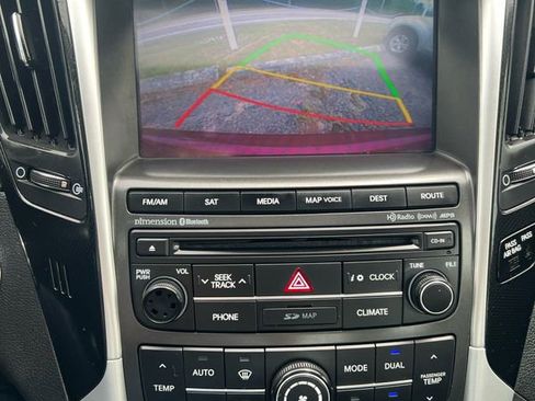 Used 2014 Hyundai Sonata SE w/ Premium Package 04 FWD image 11
