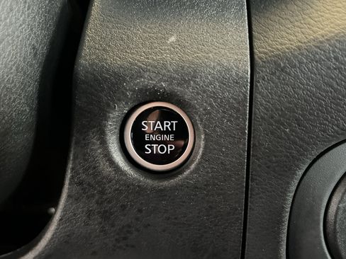 Used 2023 Nissan Frontier Pro-X w/ Technology Package RWD image 19