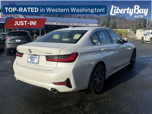 Used 2021 BMW 330i xDrive Sedan image 5