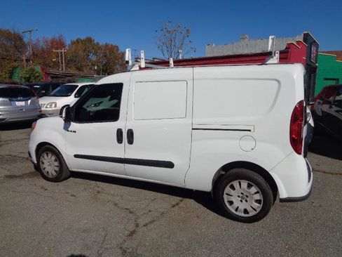 Used 2015 RAM ProMaster City Tradesman SLT image 3