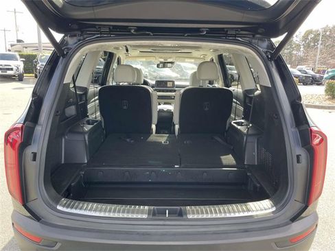 Used 2022 Kia Telluride SX w/ SX Prestige Package image 23