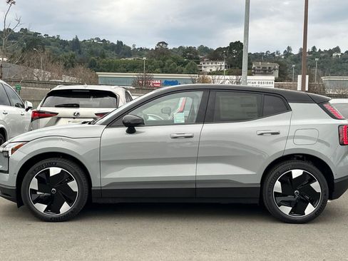 New 2025 Volvo EX30 Ultra w/ Protection Package Premier AWD/4WD image 5