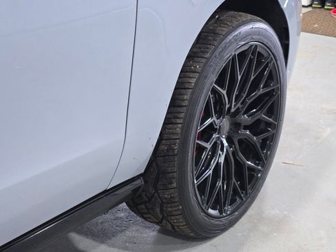 Used 2025 Ford Expedition Platinum w/ Stealth Performance Package image 21