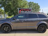 Used 2016 Dodge Journey SXT w/ Blacktop Package image 2