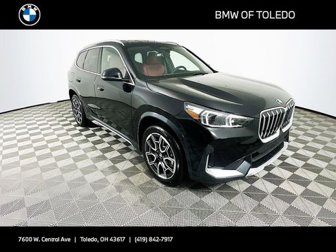 New 2026 BMW X1 xDrive28i w/ Technology Package AWD/4WD image 1