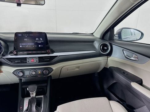 Certified 2023 Kia Forte LXS image 21