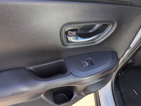 Used 2023 Honda HR-V Sport image 13