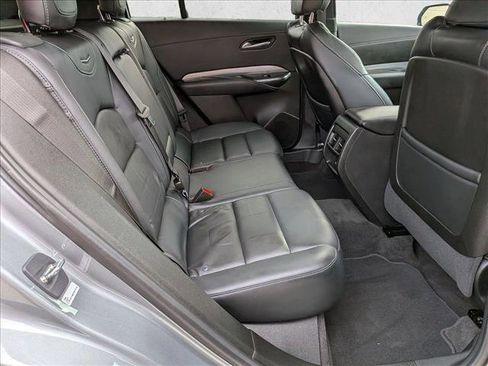 Used 2023 Cadillac XT4 Premium Luxury image 18