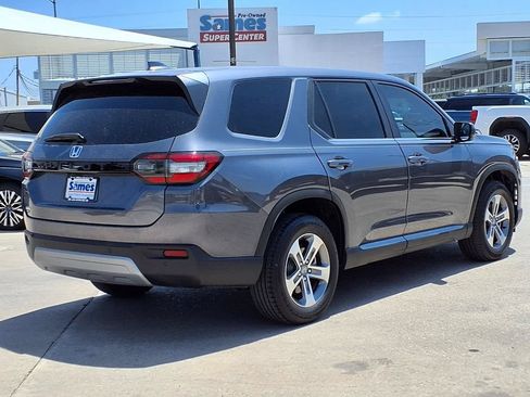 Used 2024 Honda Pilot EX-L image 8