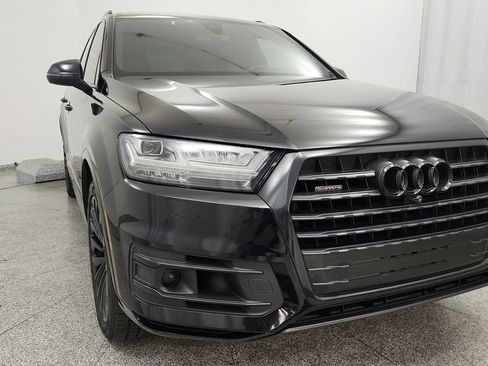 Used 2018 Audi Q7 3.0T Prestige w/ Prestige Package AWD/4WD image 12