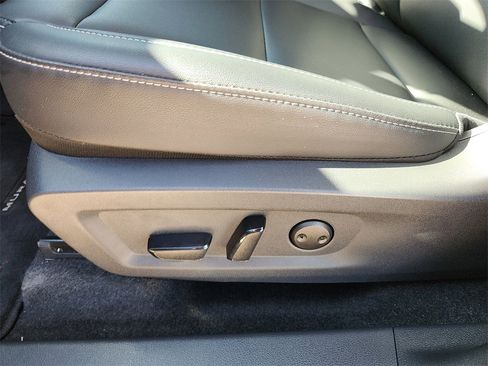 Used 2025 Nissan Murano SV image 16