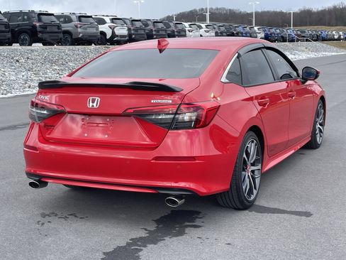 Used 2024 Honda Civic Touring image 3