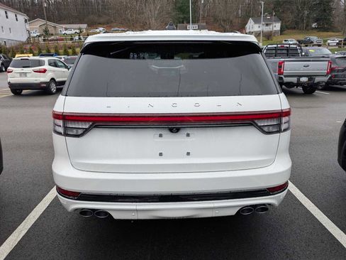 New 2026 Lincoln Aviator Reserve image 6