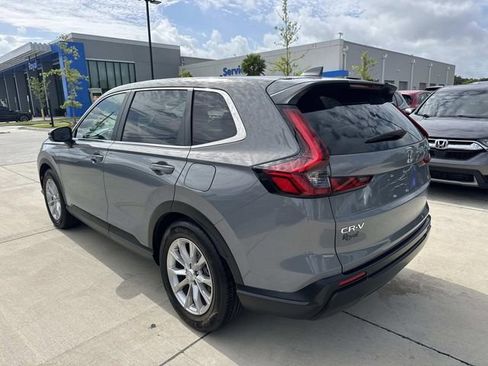 Certified 2024 Honda CR-V EX image 5