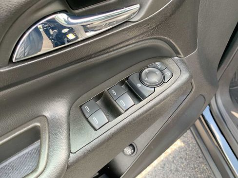 Certified 2023 Chevrolet Equinox LT AWD/4WD image 22