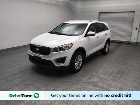 Used 2018 Kia Sorento AWD image 1