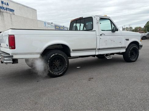 Used 1997 Ford F250 2WD Regular Cab Heavy Duty image 10