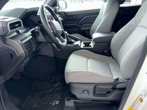 New 2026 Toyota Tacoma SR5 AWD/4WD image 11