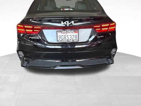 Used 2023 Kia Forte GT-Line w/ GT-Line Premium Package image 3