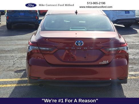 Used 2022 Toyota Camry XLE image 4