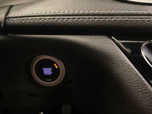 New 2027 Chrysler Pacifica Select FWD image 16