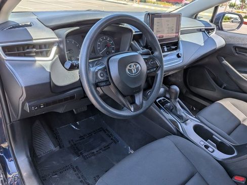 Used 2023 Toyota Corolla LE image 12