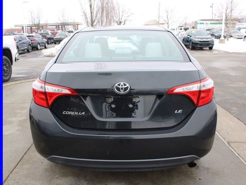 Used 2014 Toyota Corolla LE image 8