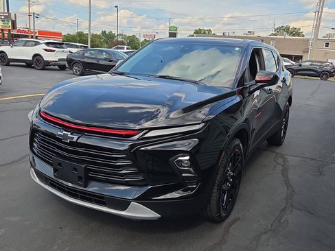 Used 2024 Chevrolet Blazer LT w/ Redline Edition FWD image 7