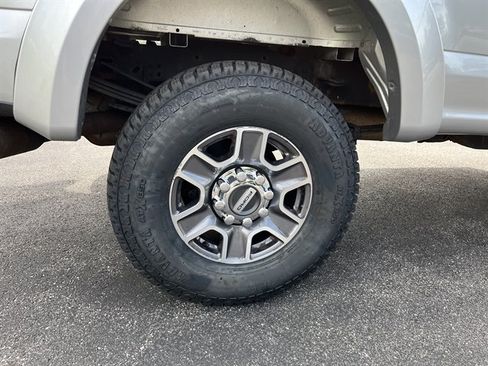 Used 2017 Ford F350 XL AWD/4WD image 8