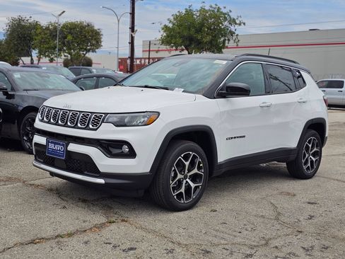 New 2026 Jeep Compass Limited AWD/4WD image 3