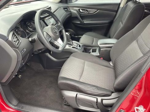 Used 2017 Nissan Rogue S w/ Appearance Package image 14