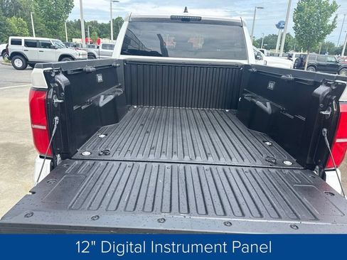 Used 2026 Toyota Tacoma TRD Sport AWD/4WD image 7