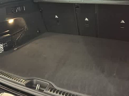 Used 2026 Mercedes-Benz GLC 300 4MATIC image 31