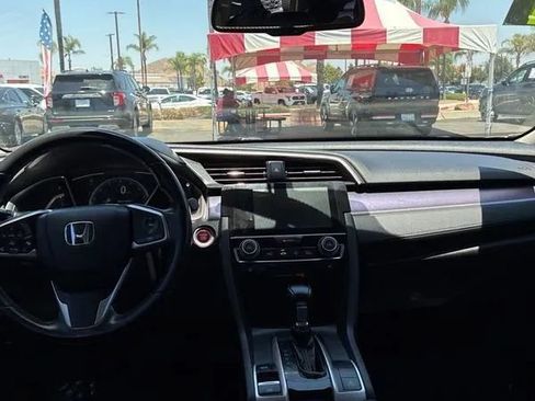 Used 2017 Honda Civic EX-L image 26
