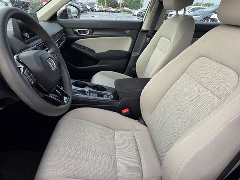 Used 2023 Honda Civic LX image 7